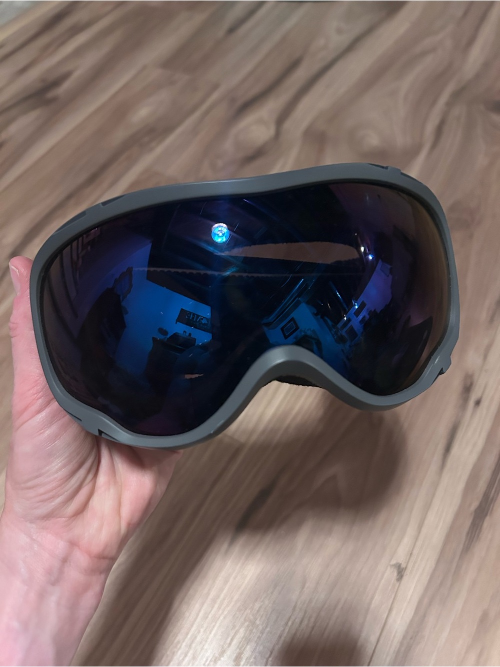 Hurley Soar Spherical Snow Goggles Mirrored Blue New